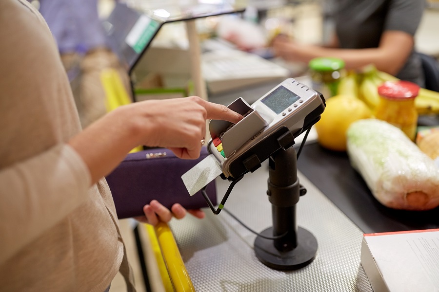 Как вернуть товар, оплаченный банковской картой через POST-терминал и РРО