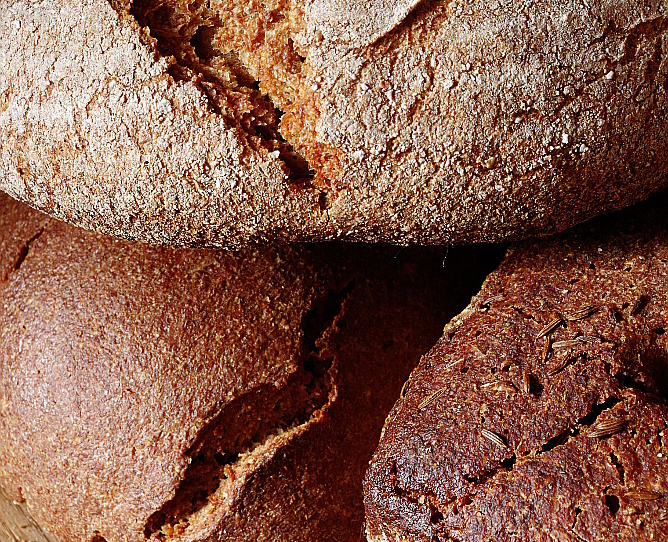 Ржаной хлеб – царь на обед! Калорийность, состав и польза ржаного хлеба для здоровья