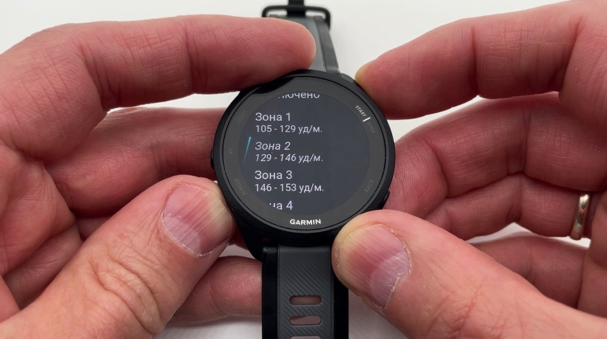 Garmin-Forerunner-165-Obzor-100 Garmin-Forerunner-165-Obzor-100.jpg