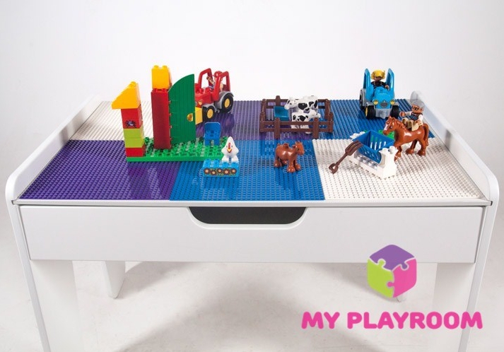 Стол Lego.