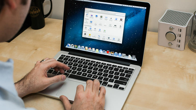 Купить MacBook Pro Retina 2015 в Москве. Цены MacBook Pro 2015 в России.