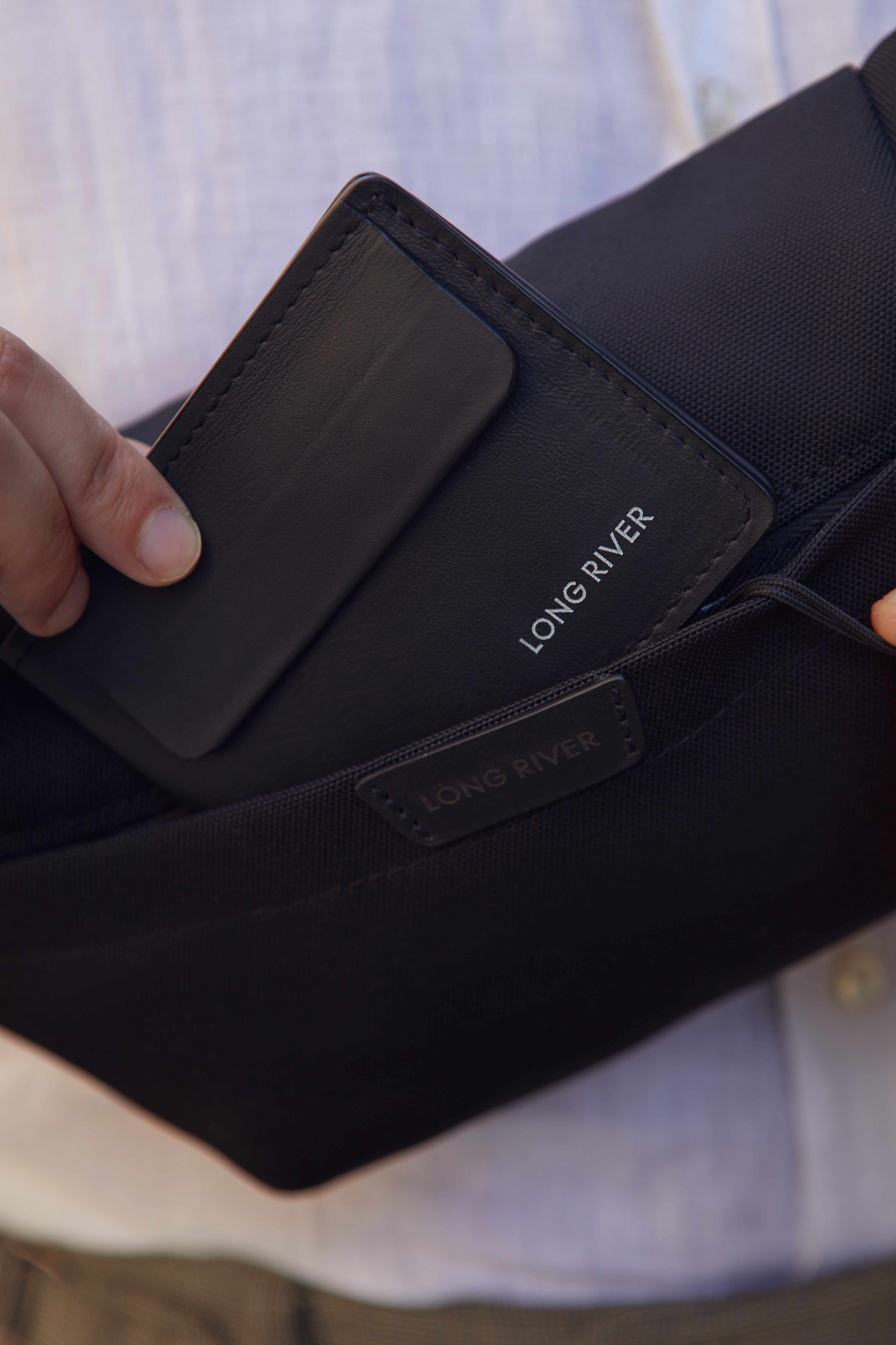 cardholder_are_black_5 cardholder_are_black_5.JPG