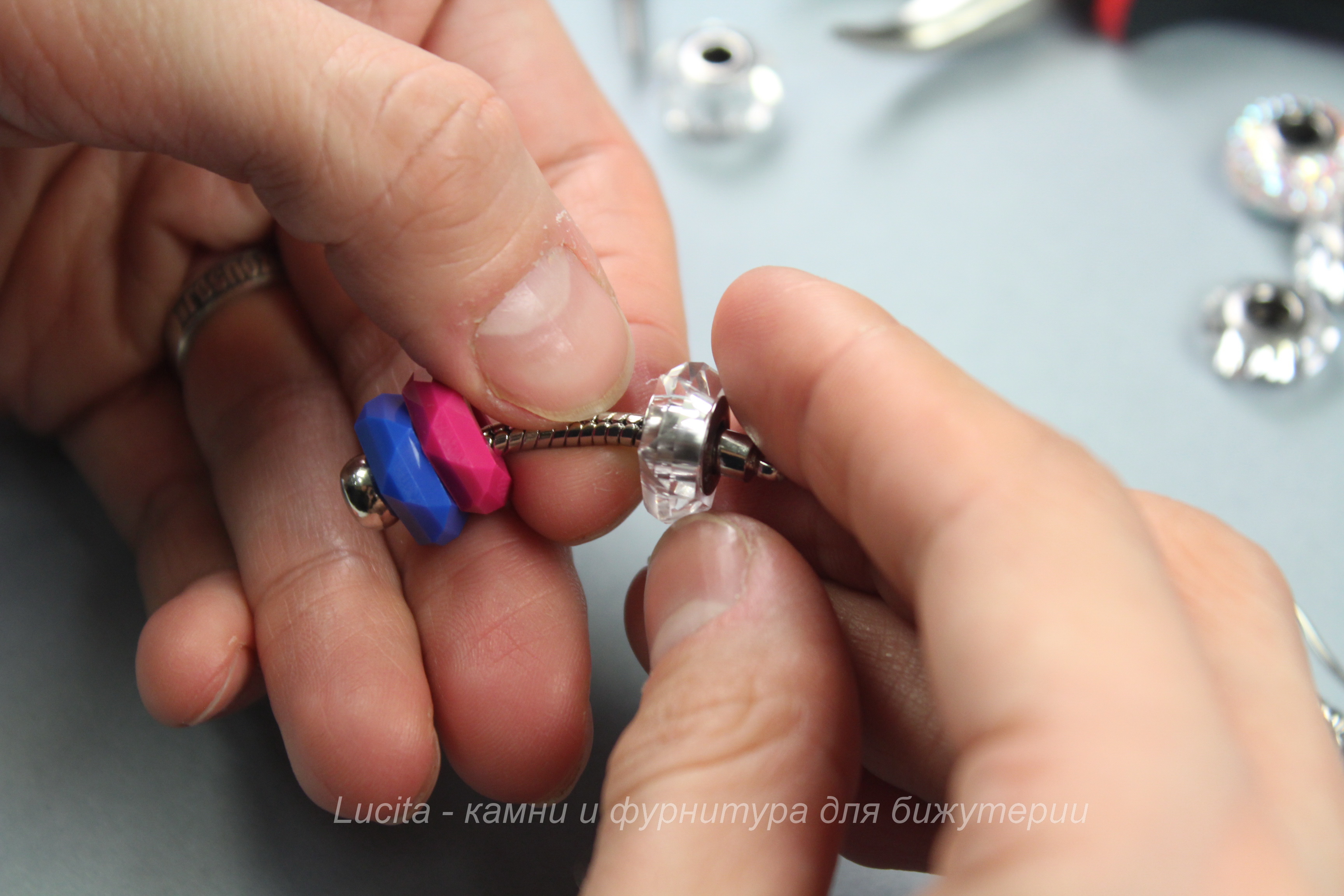 Pandora создал коллекцию с бриллиантами, выращенными в лаборатории