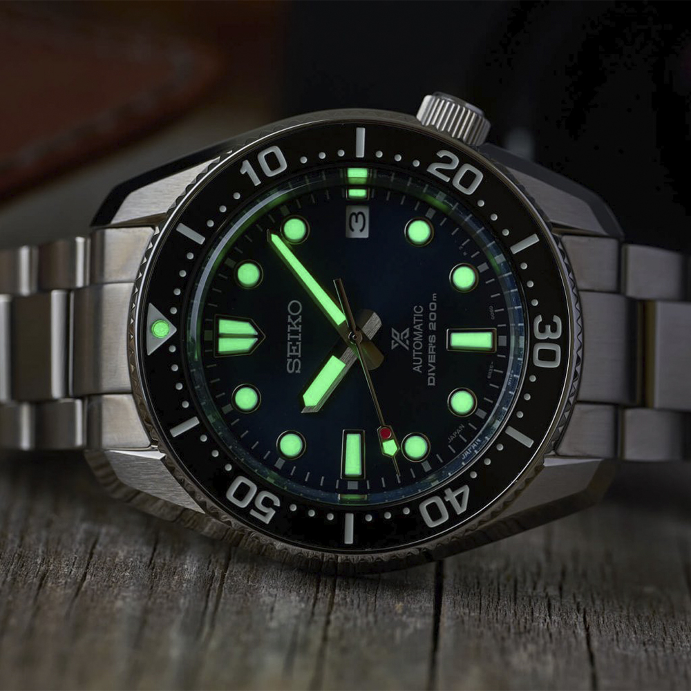 Дайверские часы Seiko Prospex SPB187J1 с синим циферблатом и стальным безелем