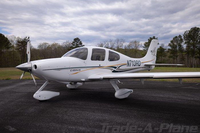 2004 CIRRUS SR22-G2