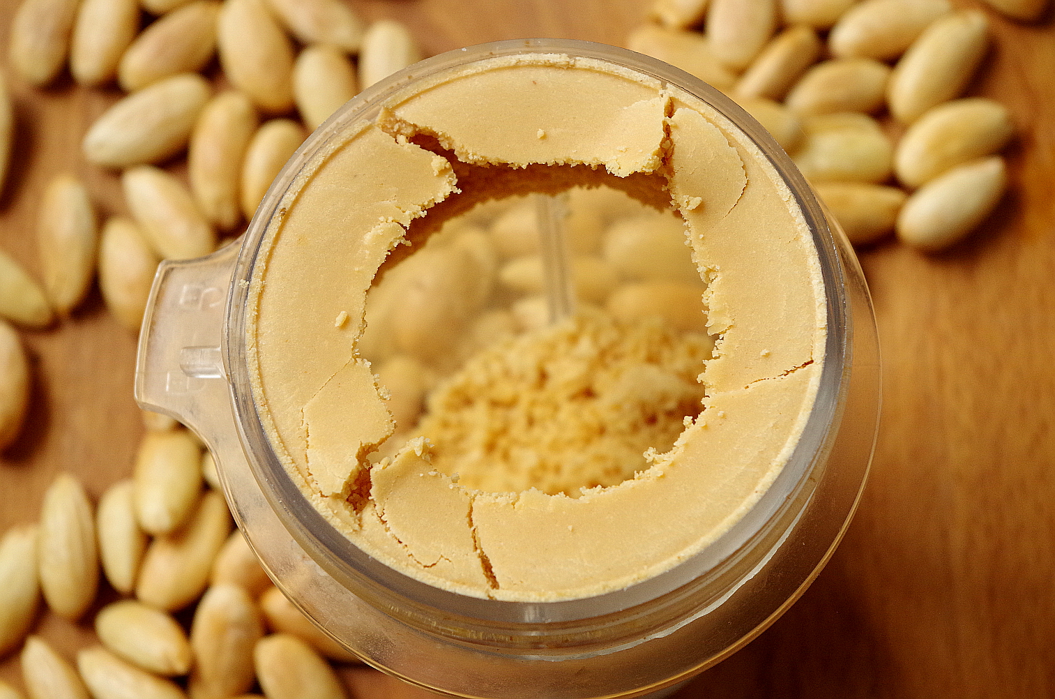 измельченный миндаль для марципана