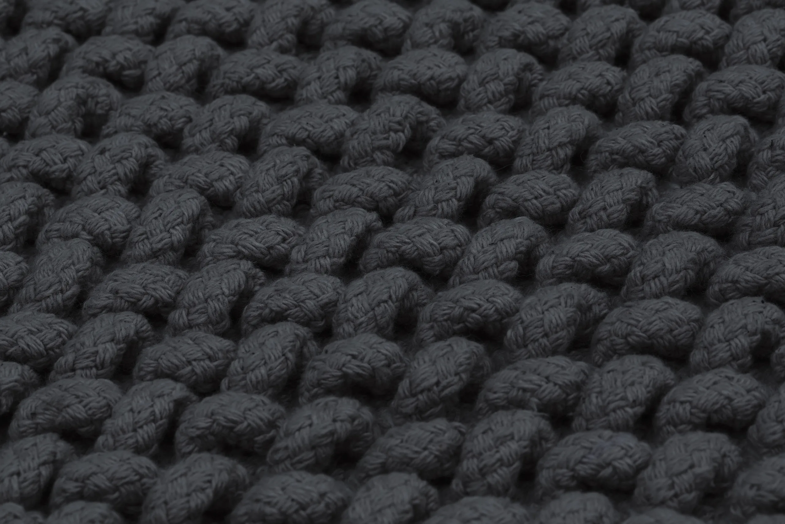 BELLEN CHARCOAL DETAL