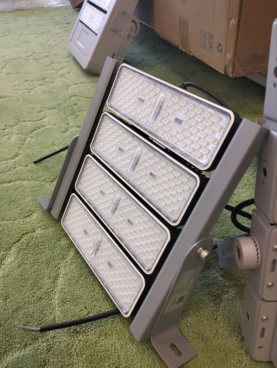 led прожекторы hpw в Астане