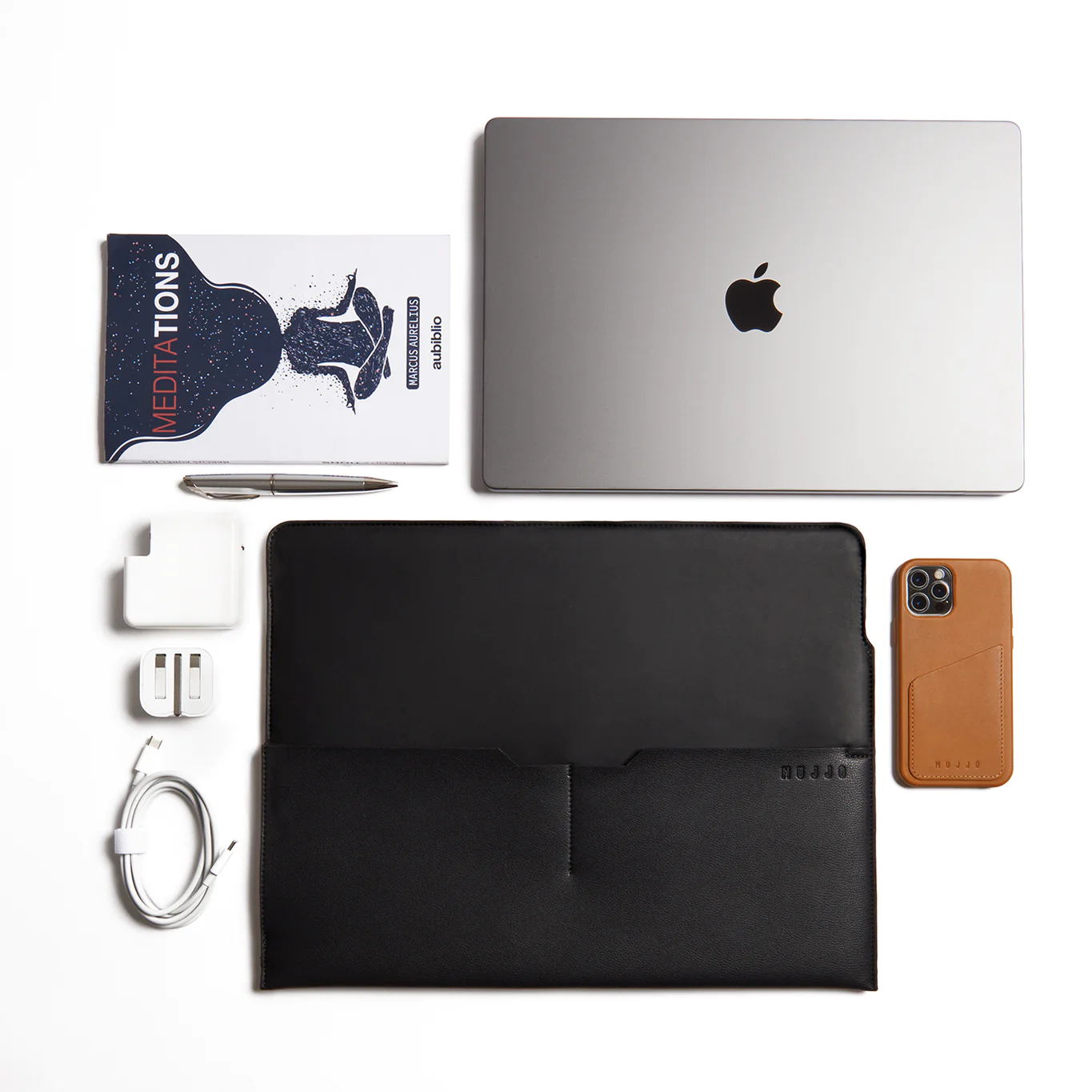 16__Laptop_Sleeve_Black_4_1365x.webp