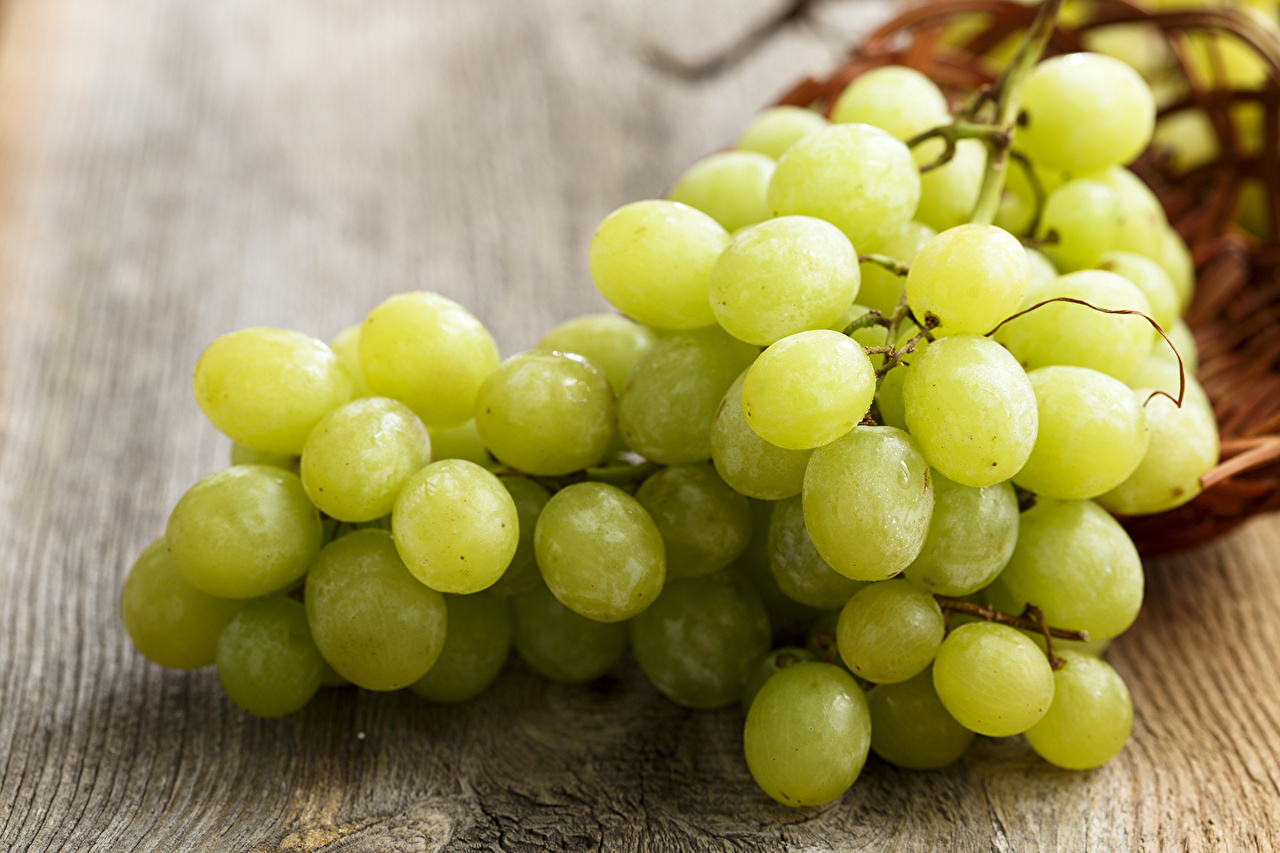 Крем с лифтинг-эффектом с фитостволовыми клетками винограда FARMSTAY