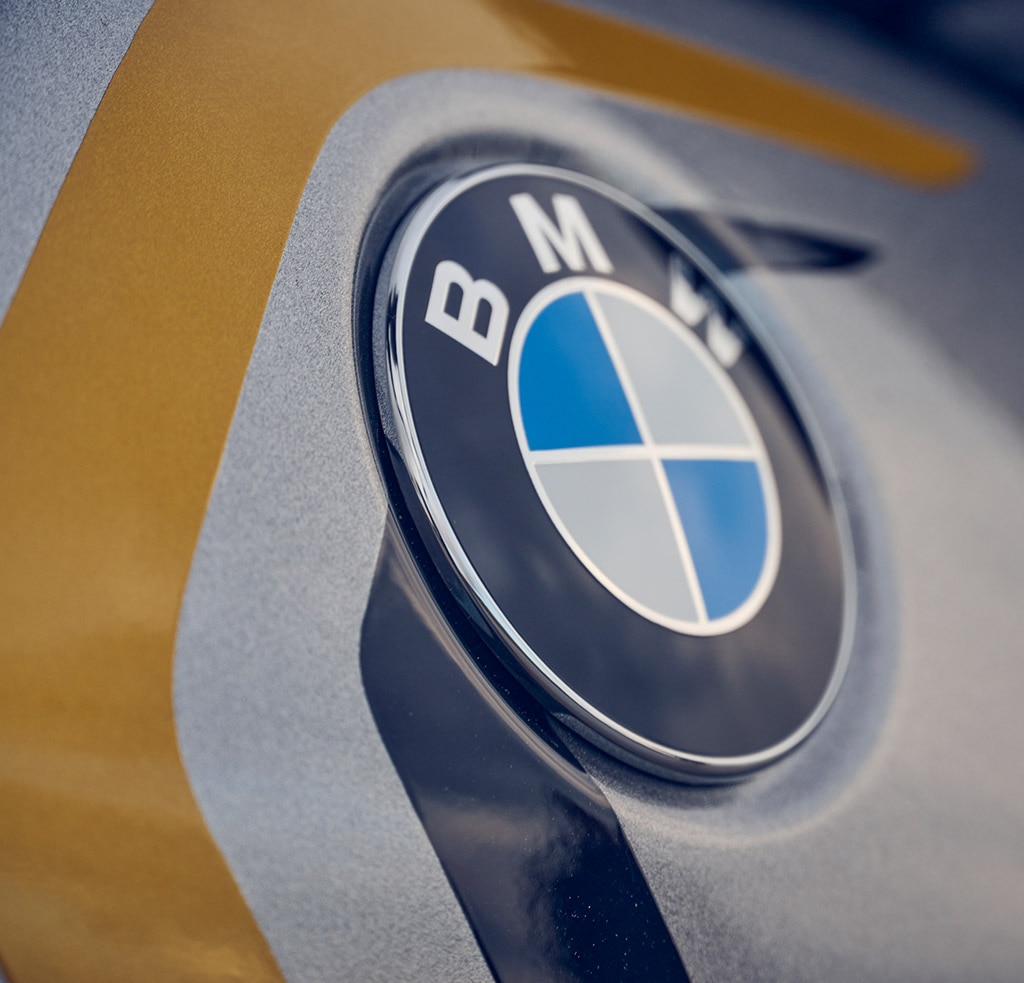 The BMW R 12