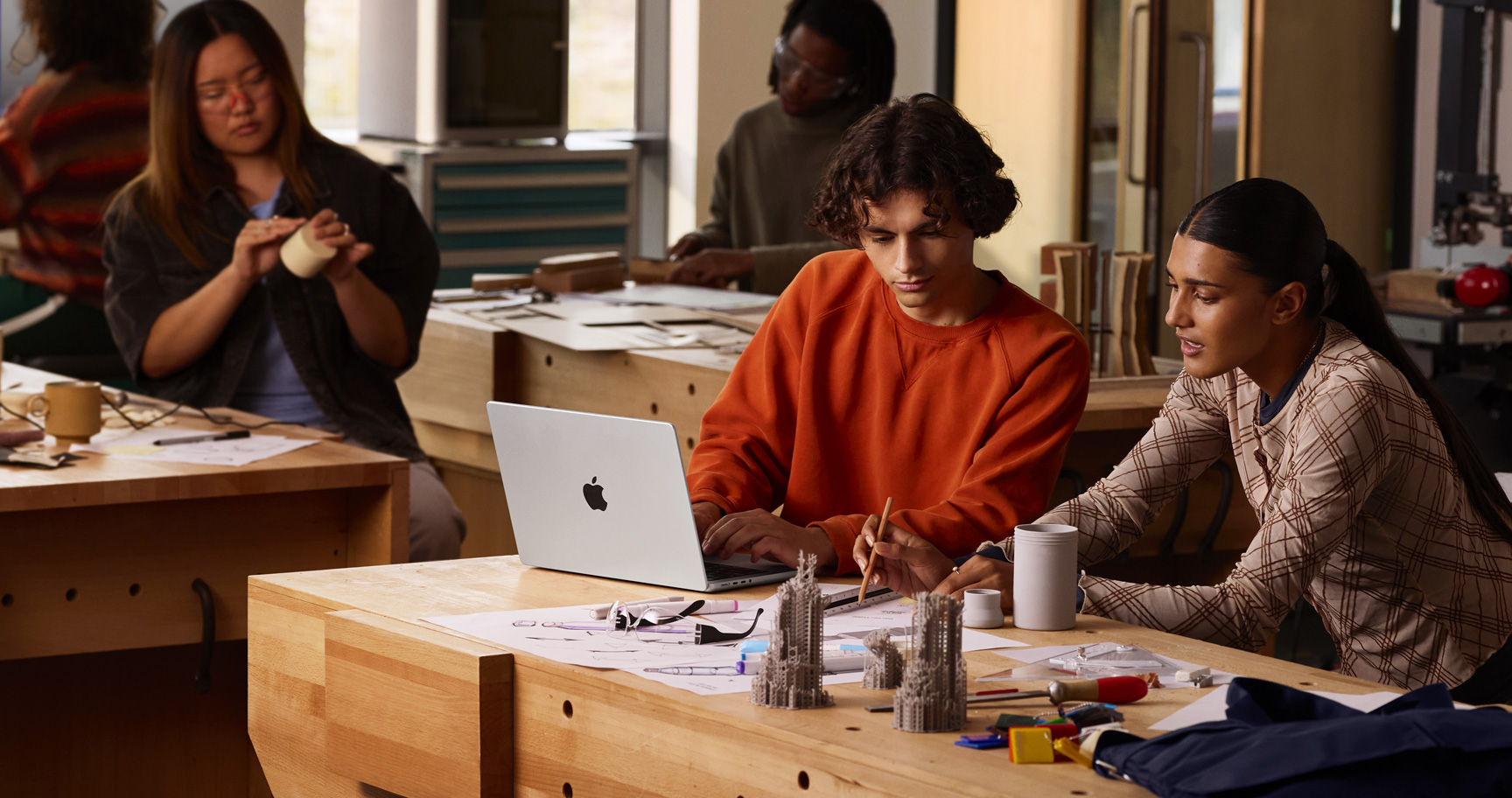 14-дюймовый корпус MacBook Pro