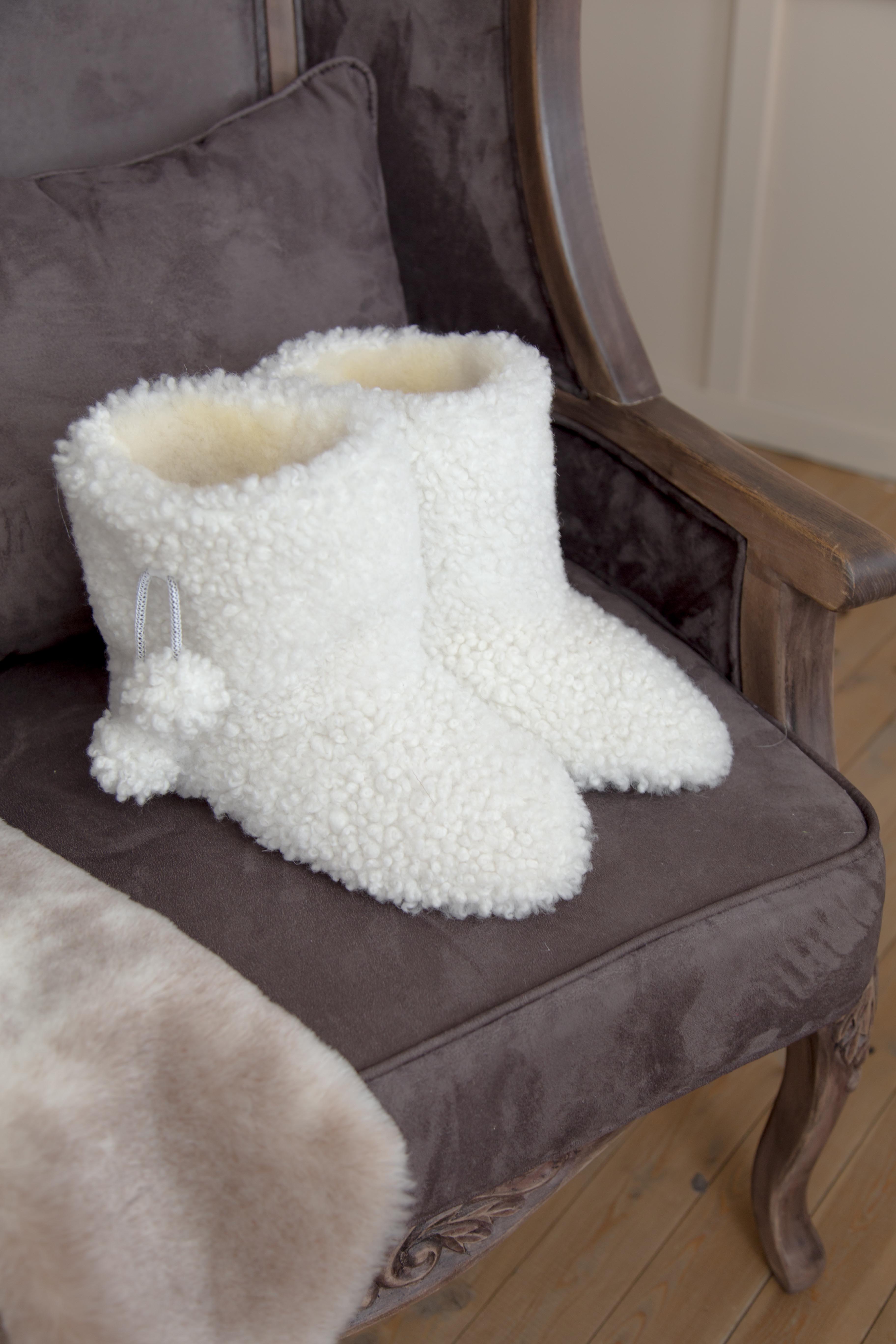 sheepskin boots