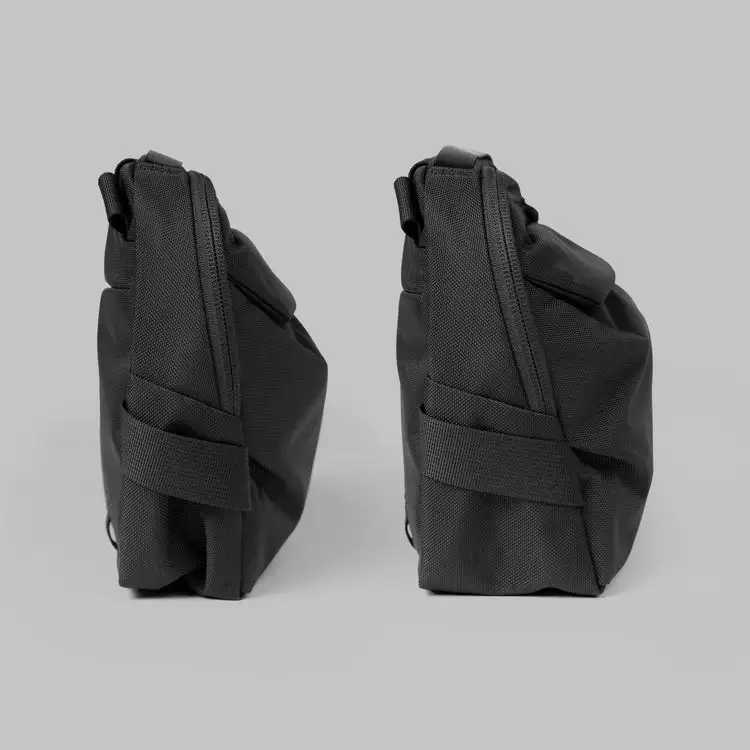 Купить сумку Rework Toshi Sling 5L V2 онлайн с бесплатной доставкой