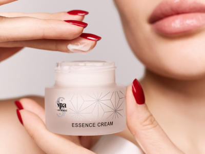 Регенерирующий крем-эссенция Spa Treatment Essence Cream G
