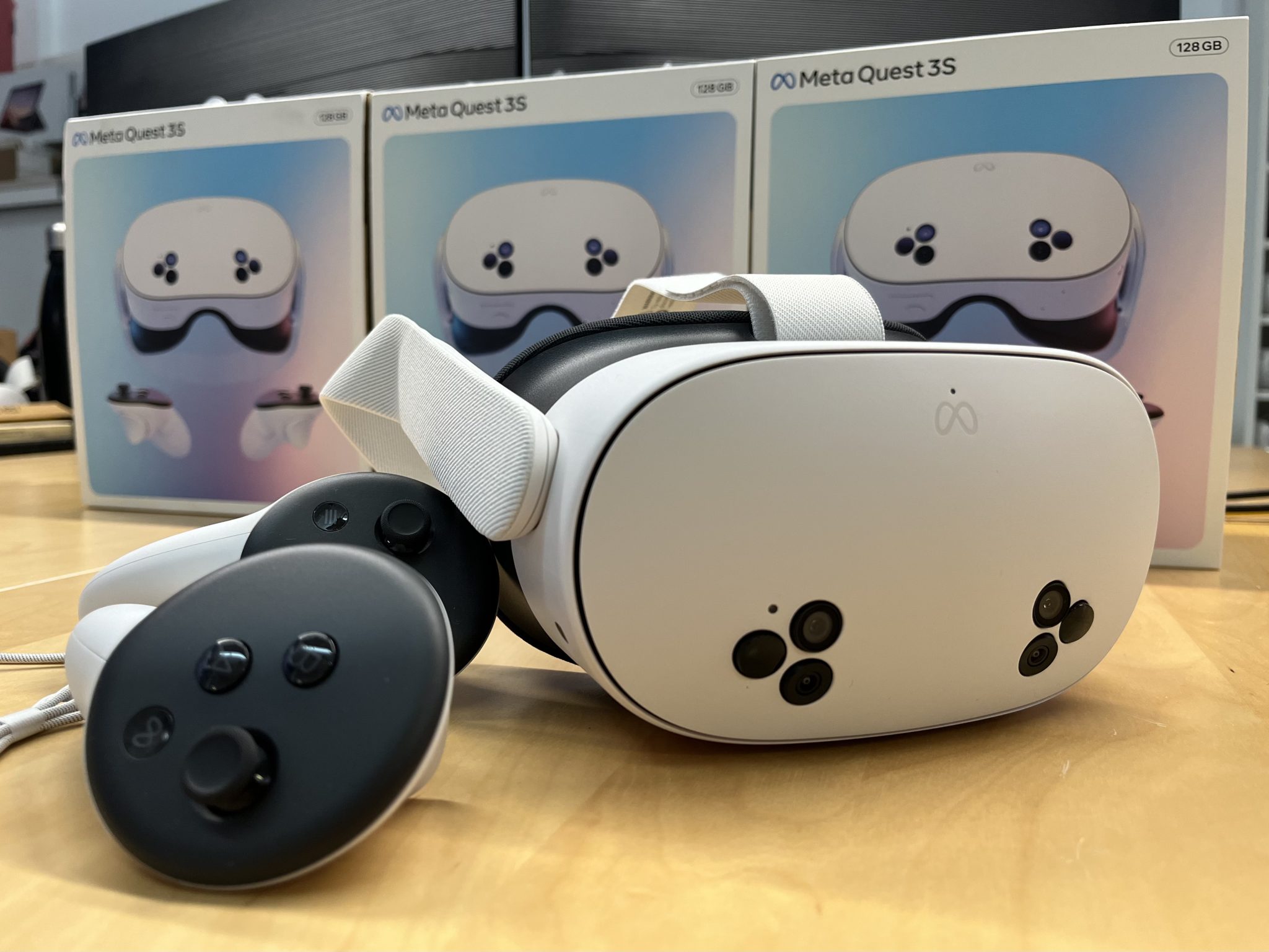 магазин Oculus Quest 3S