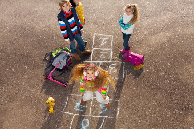Детские игры на свежем воздухе — топ лучших игр на улице для детей