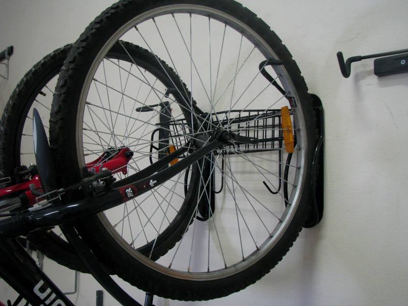крепление 2 велосипедов на стену_Esse