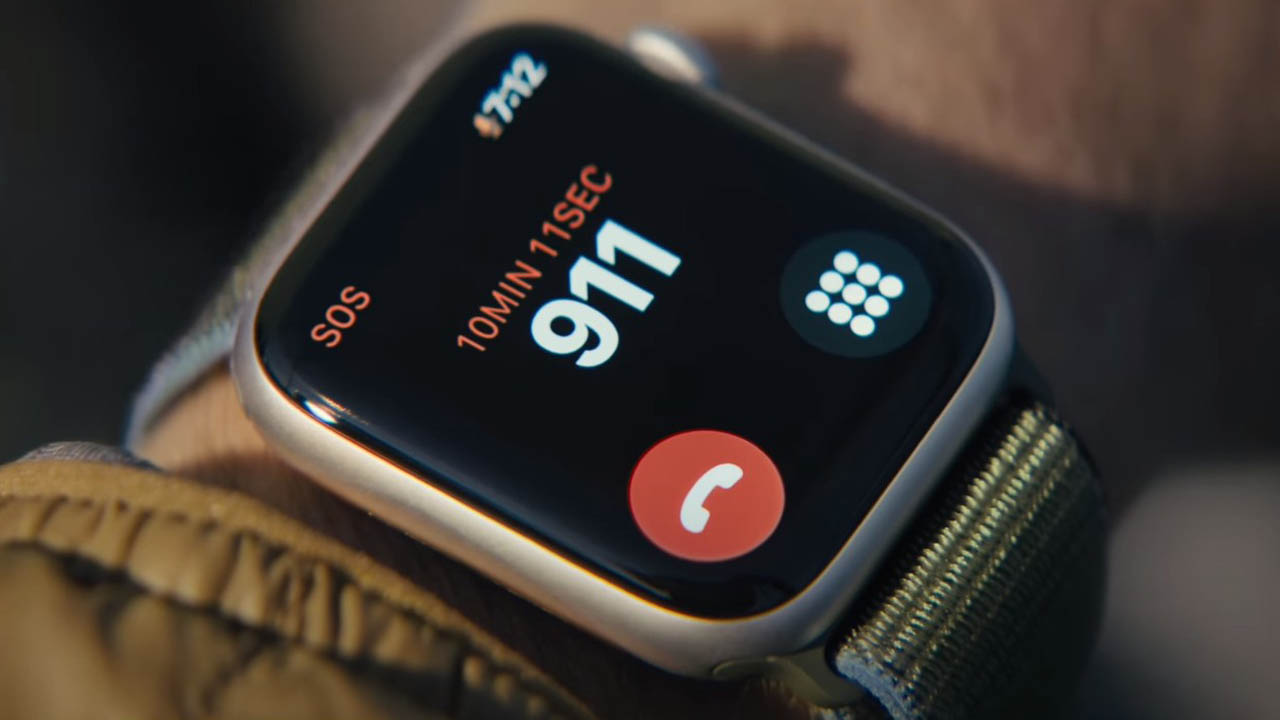 Apple watch se 2020. Apple watch se 2022. Apple watch se 2022 44mm. Часы Apple watch 6 44mm с красным диджитал Краун фото домашнее купить.