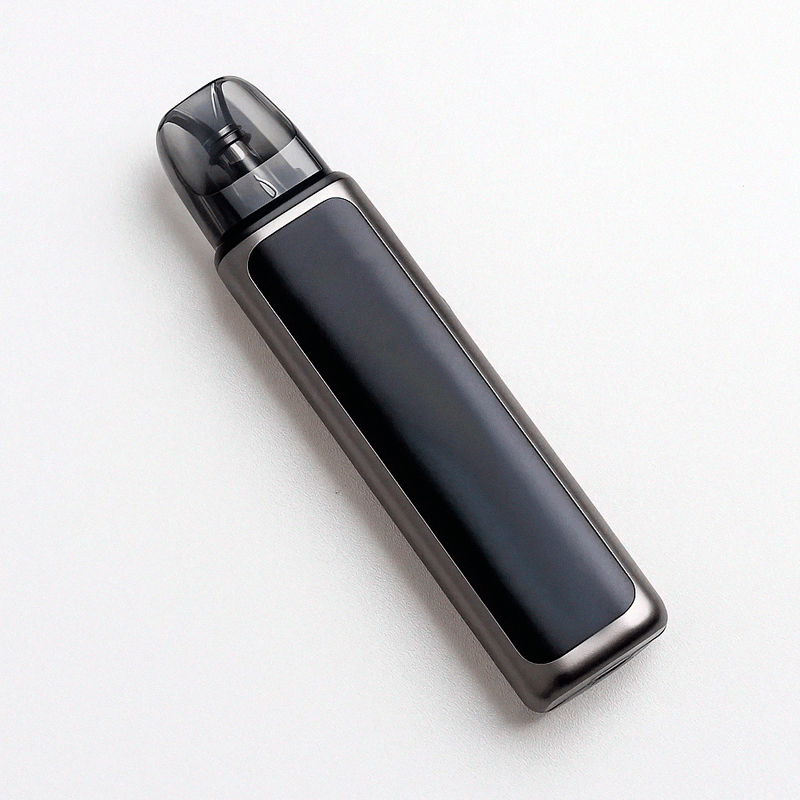 GeekVape Wenax Ultra на столе