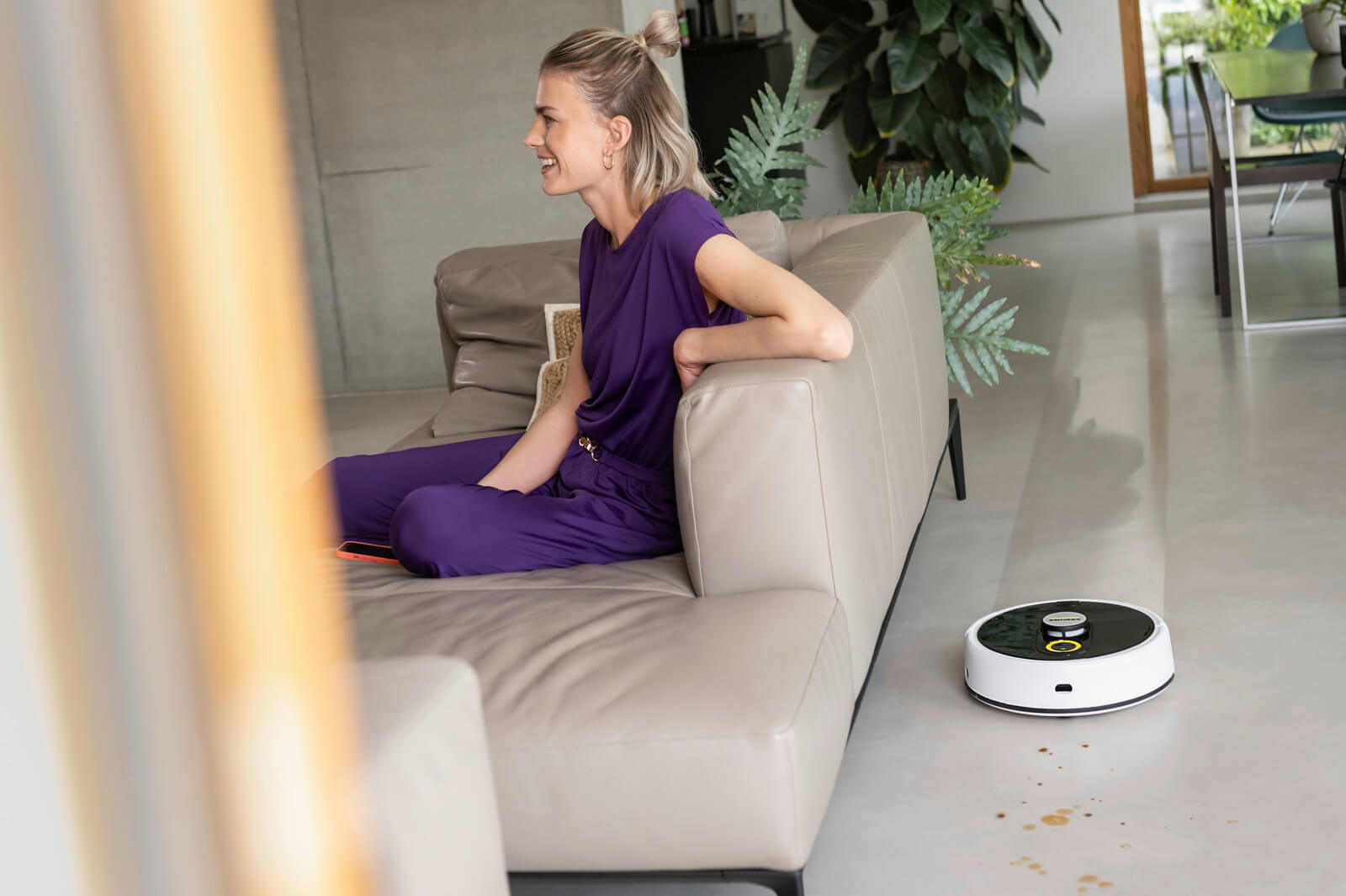 Как ухаживать за роботом-пылесосом