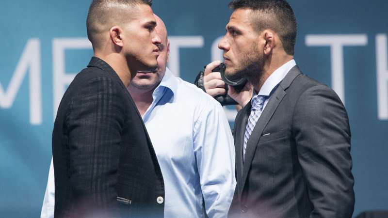 3 rafael dos anjos ufc sport.jpg