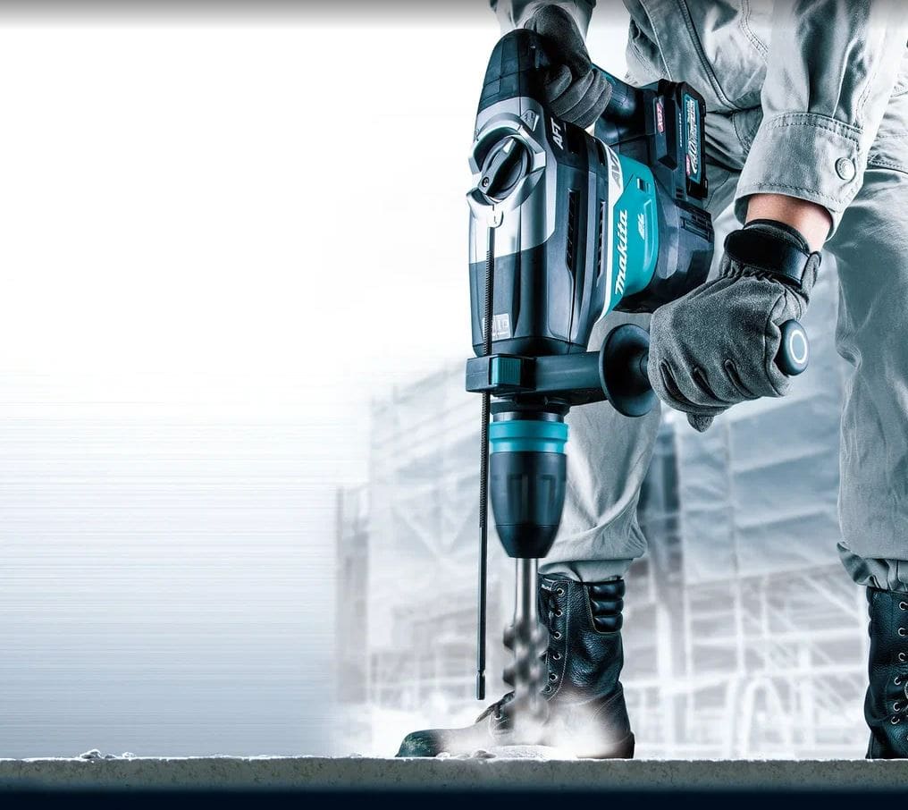 Большие перфораторы Makita купить в Москве