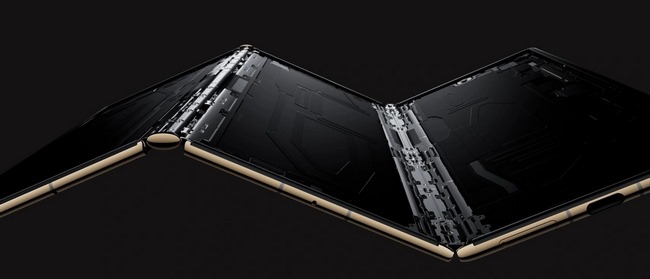 HUAWEI Mate XT Ultimate Design
