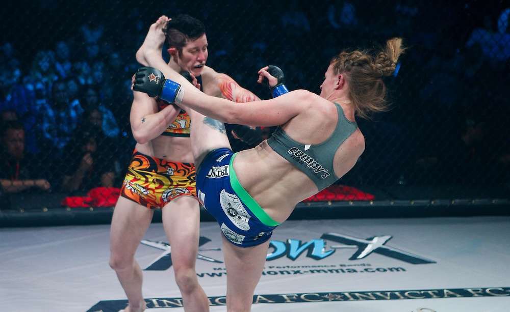 Tonya Evinger UFC SPORT.jpg