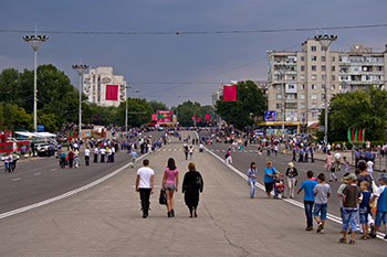 Площадь Суворова
