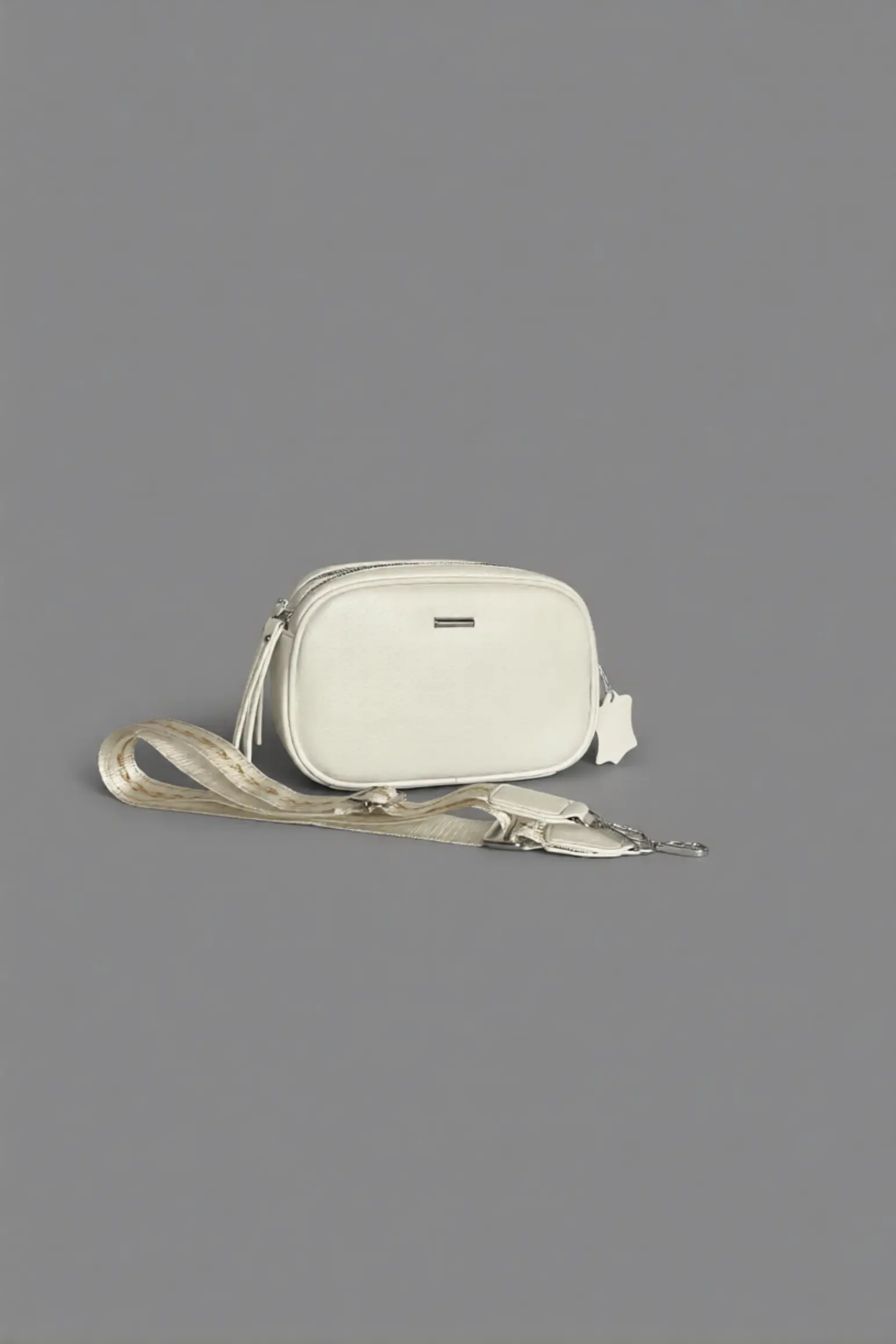 convert-to-webp-ru_Сумка кожаная QOZA 1.webp