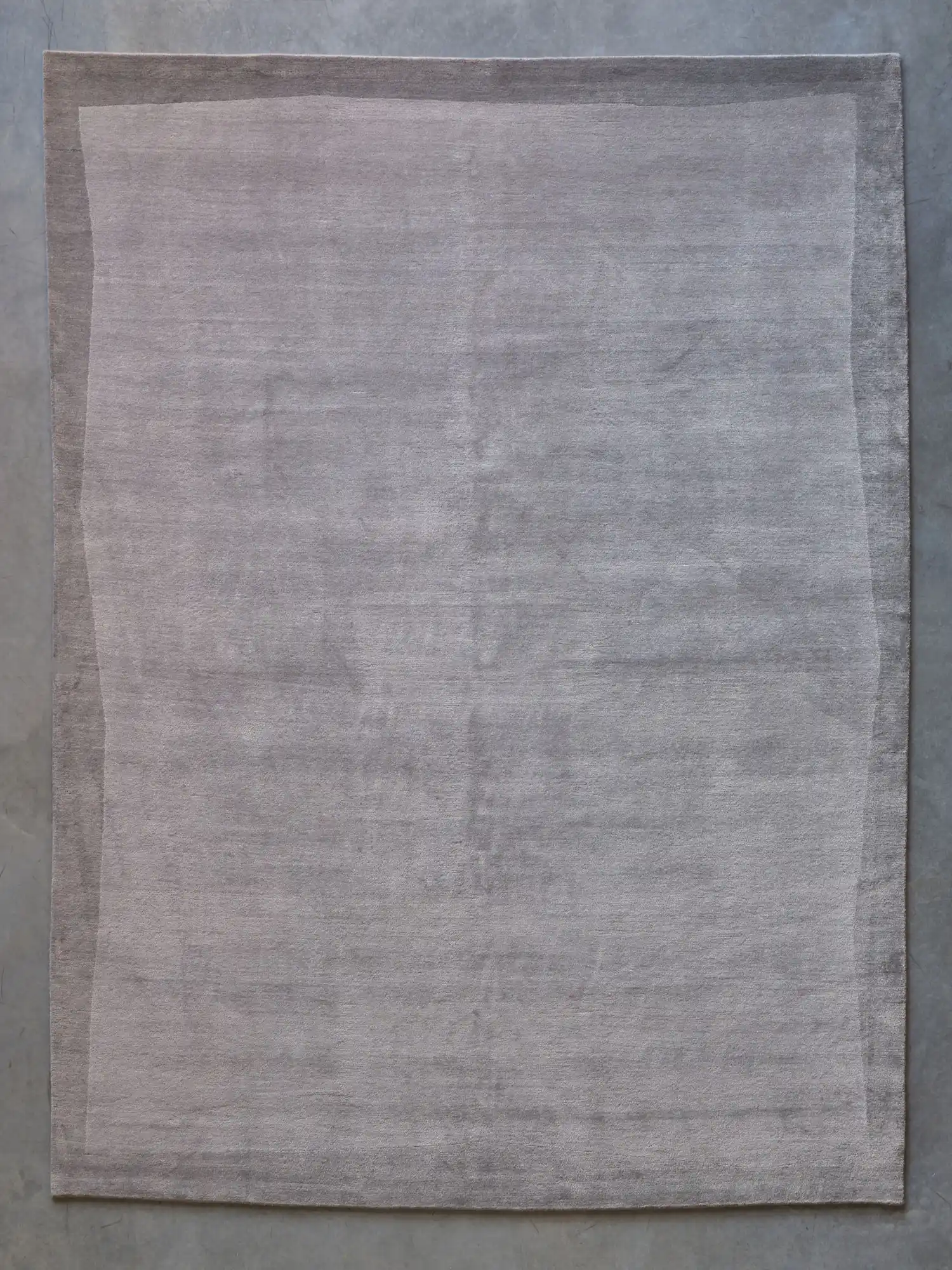 Border-Grey_1684916956367-1684916960011 копия.webp