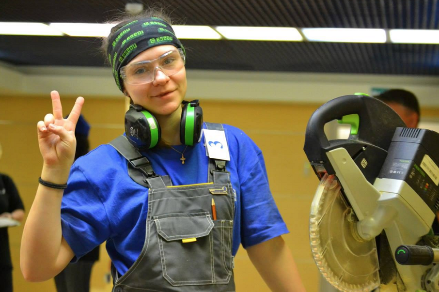 Пила торцовочная FESTOOL KAPEX KS 60