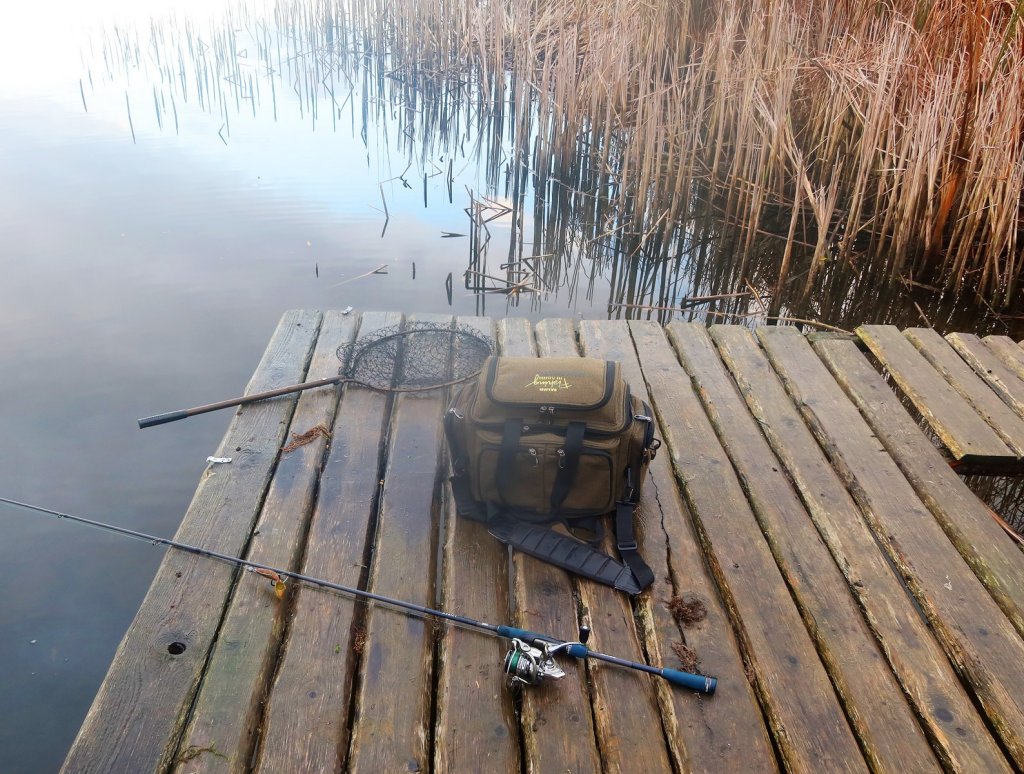 podsachek_sumka_i_spinning podsachek_sumka_i_spinning.jfif