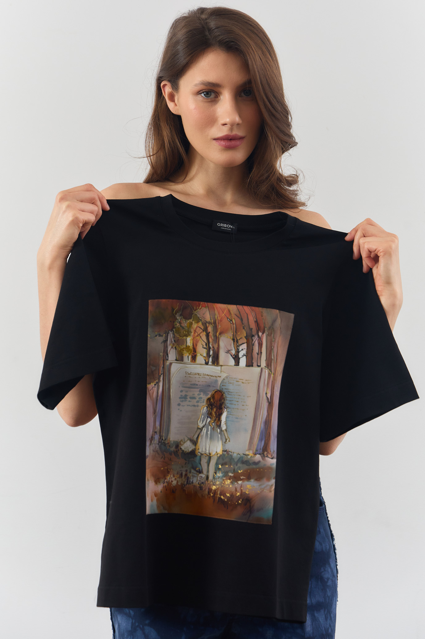 Футболки  женские c ручной росписью