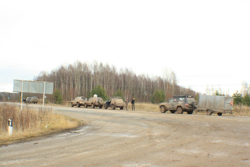 Экспедиция на крузаке 100 с пневмобаллоноами в пружинах BlackStoneL