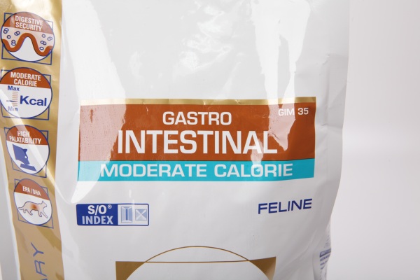 Royal Canin Gastro Intestinal Moderate Calorie GIM35 Диета для кошек при нарушении пищеварения