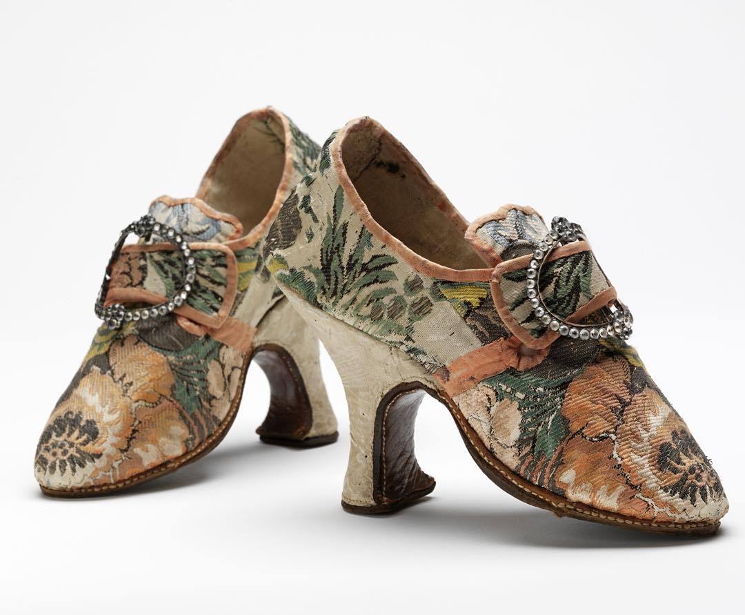 Обувь 18 век
