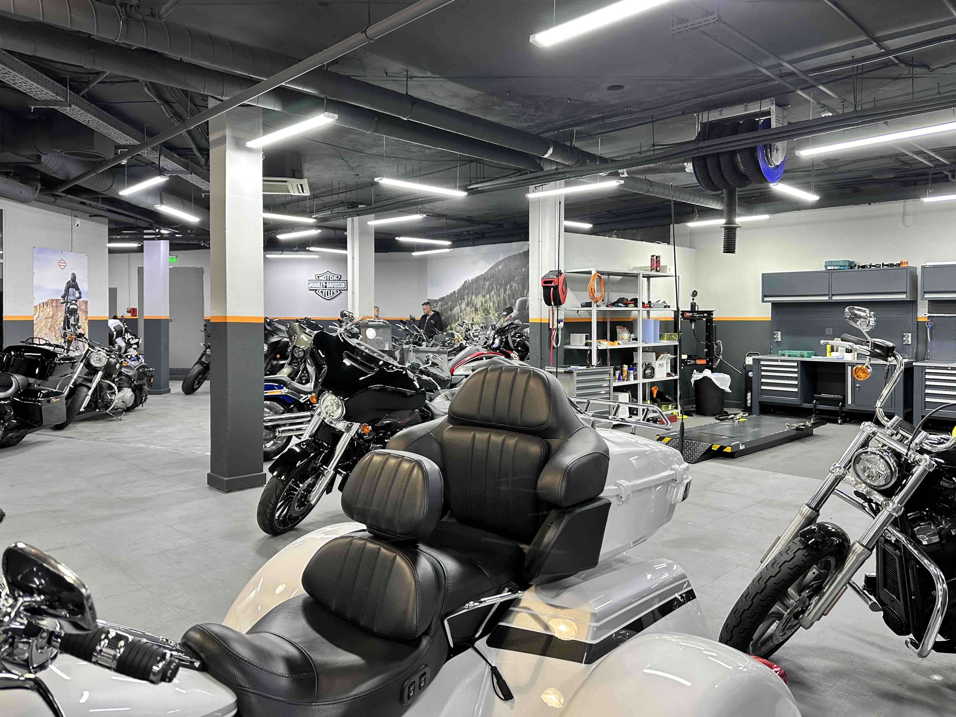 Добро пожаловать в новый авторизованный сервисный центр  Harley-Davidson Москва, Угрешский