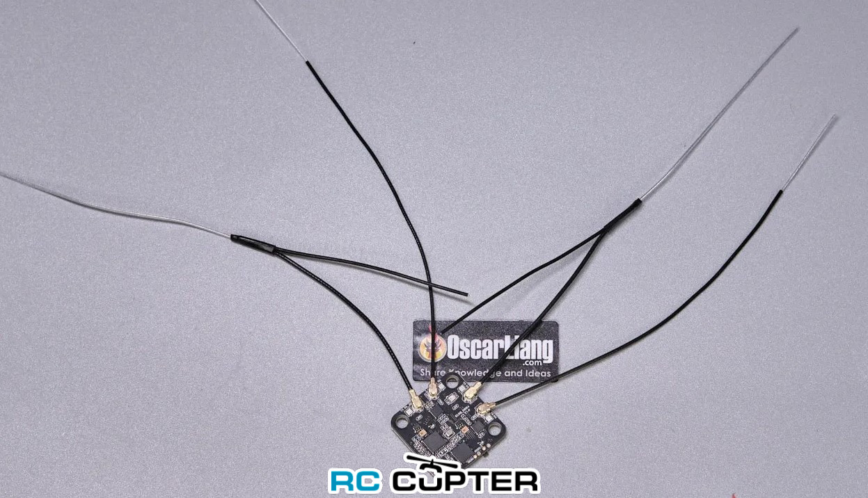 obzor-priemnik-radiomaster-nomad-dbr4-08.jpg