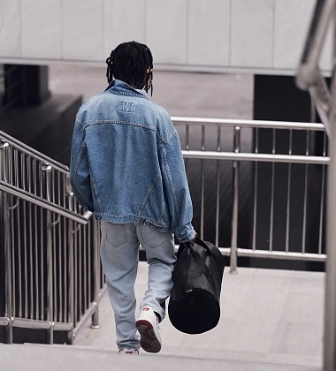 Черная дорожная сумка большая