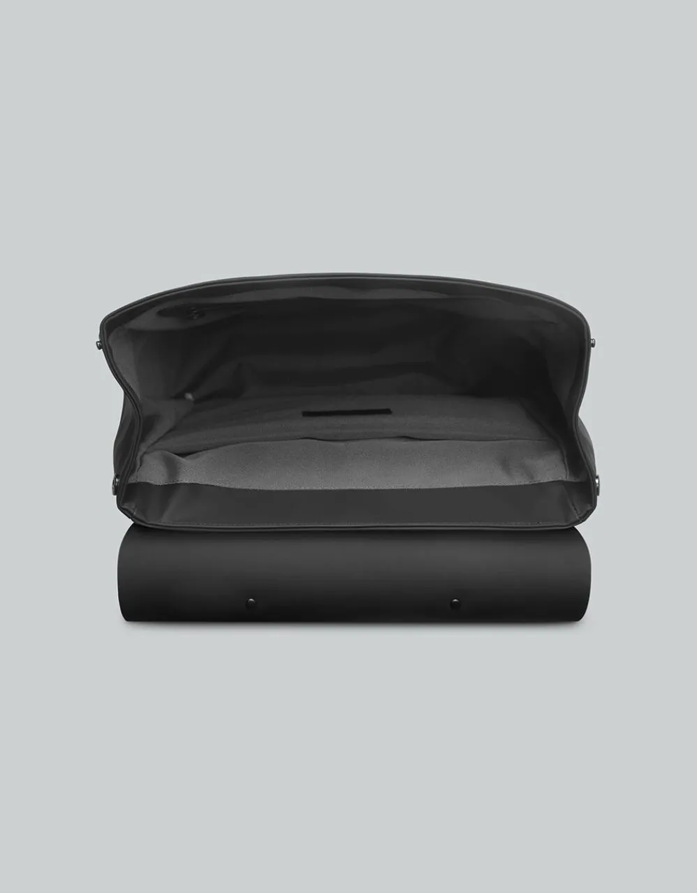 splash2.0_16_black_4_crop.webp
