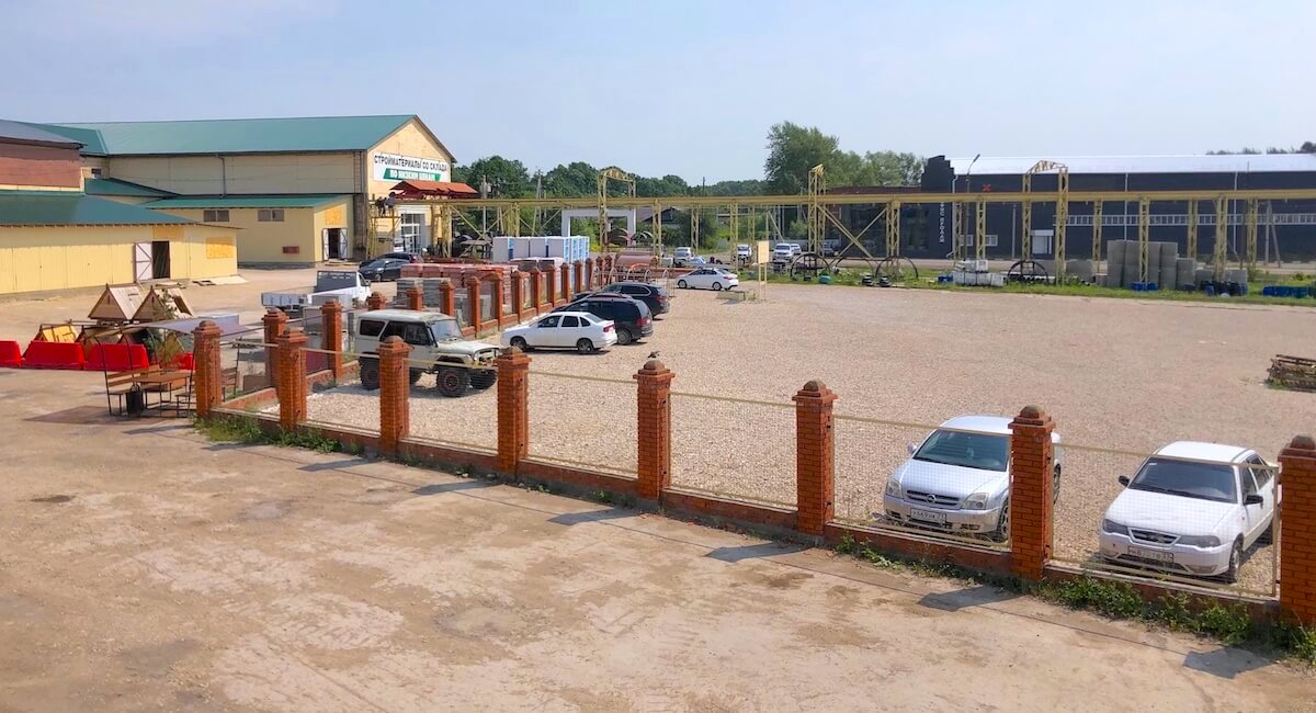 Строительный гипермаркет в Заокском