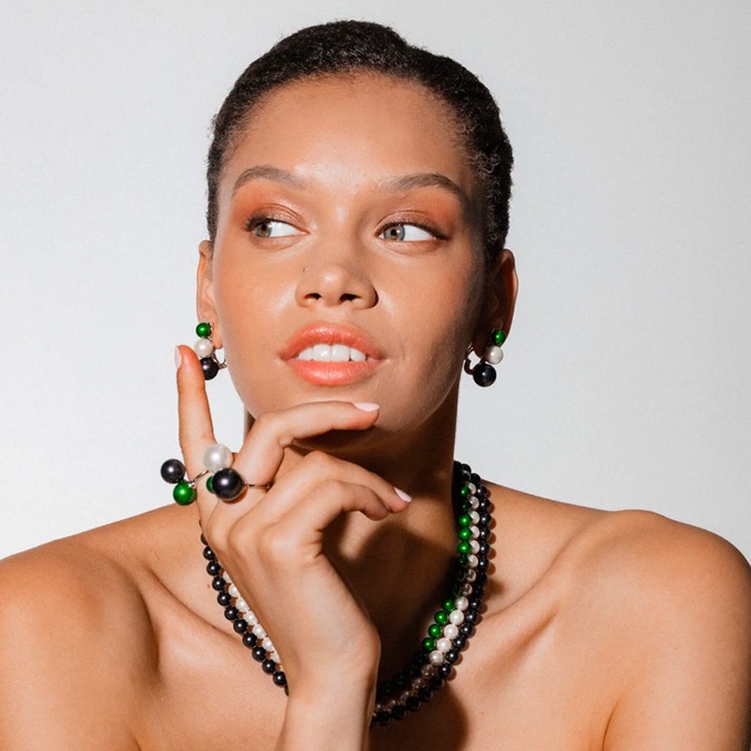 ожерелье серьги и кольцо из органического жемчуга Majorica купить онлайн