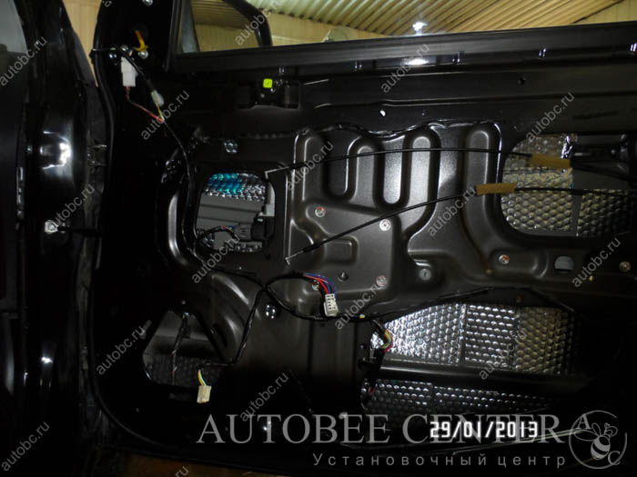 isolation-full_Mitsubishi_Lancer_X_006.jpg