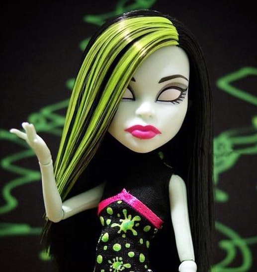 Кукле Скара Скримс, Monster High