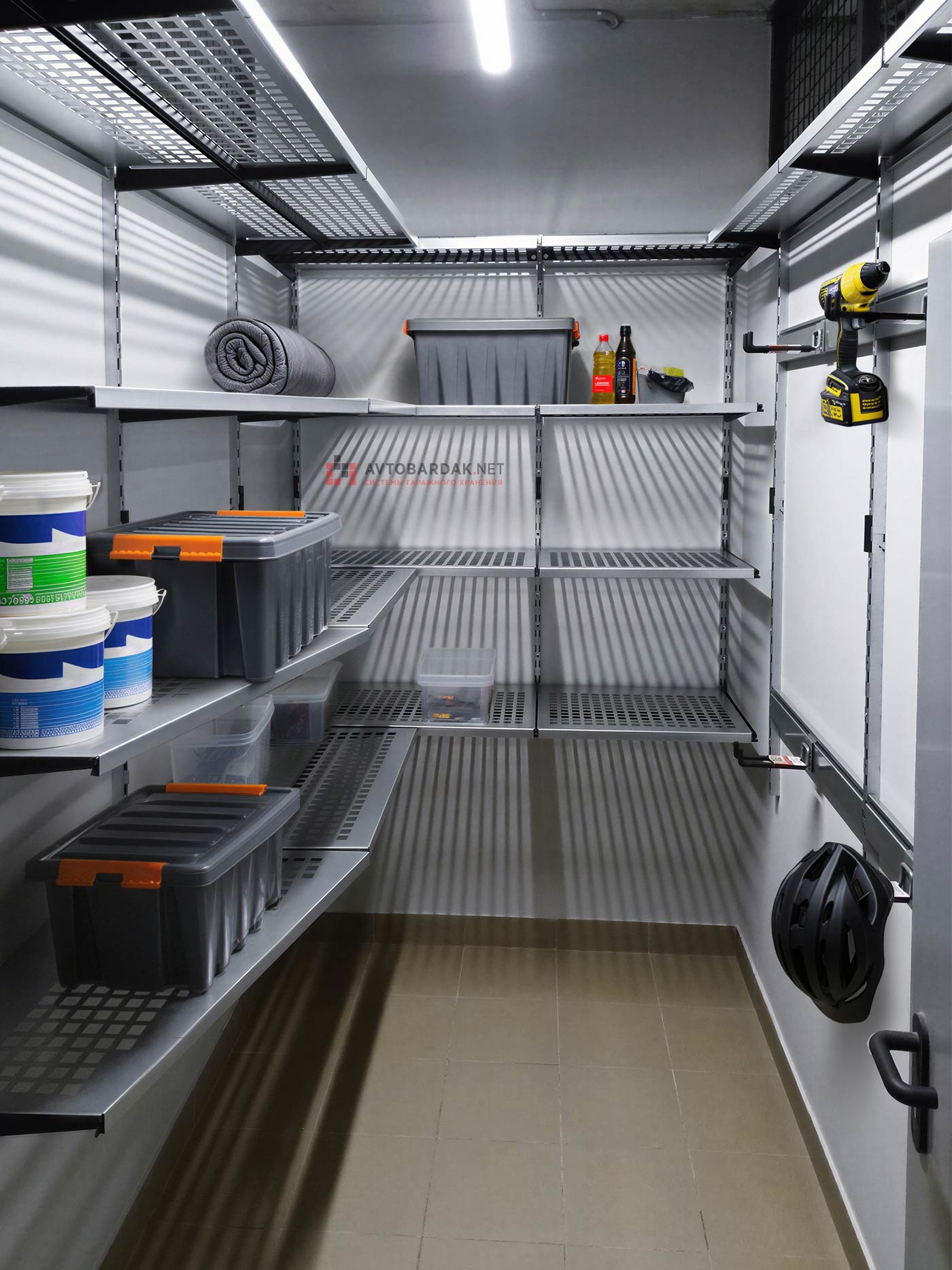 Система металлических полок IF для кладовки