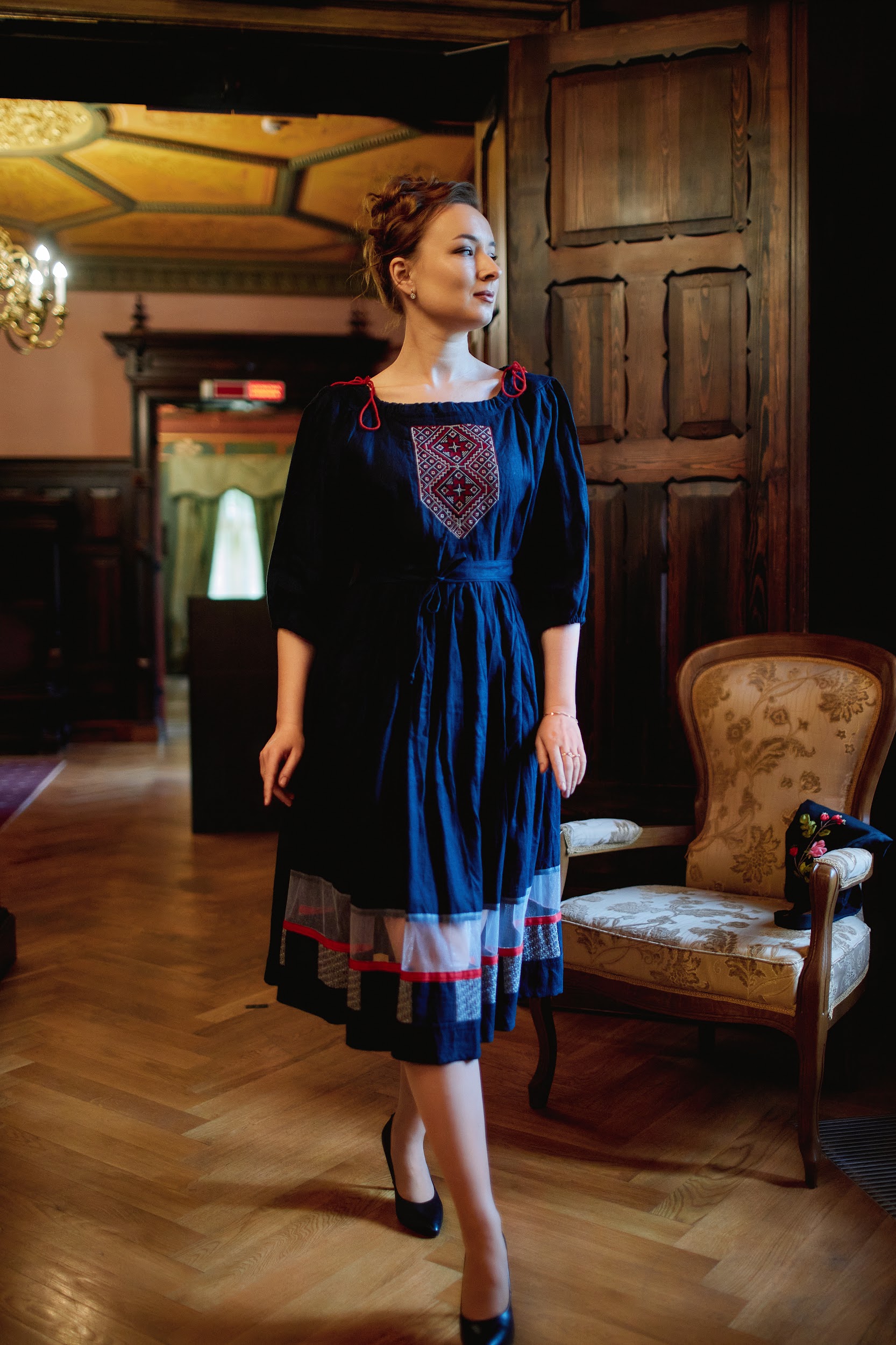 Зимний вечер. Платье льняное с вышивкой в этностиле PL-422602