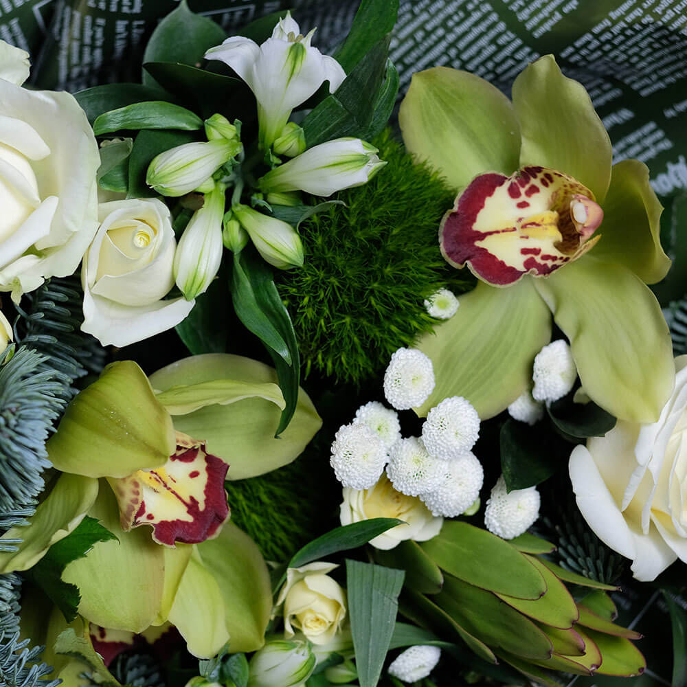 Букет с орхидеями «В ожидании волшебства»