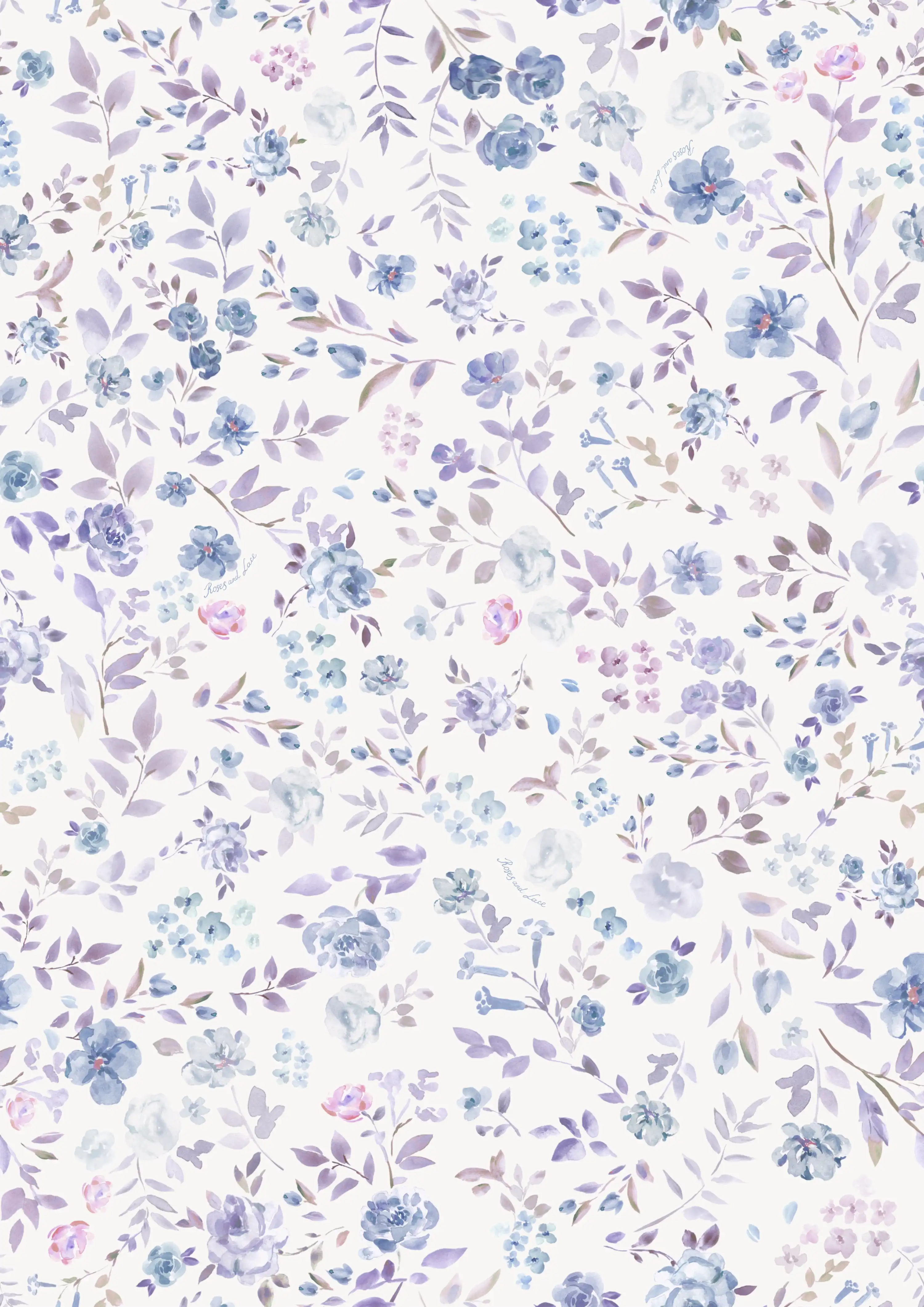 Молочный, мелкие синии цветы